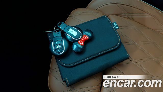 MINI Cooper S Clubman Classic 2nd 2024 — фото 24
