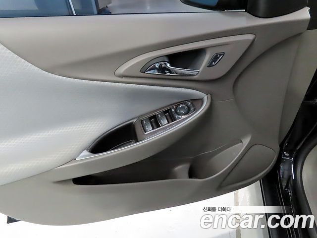 Chevrolet Malibu 1.5 Turbo LS 2017 — фото 19
