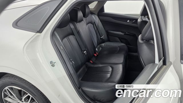 Kia K5 (III) 2.0 Trendy 2022 — фото 11