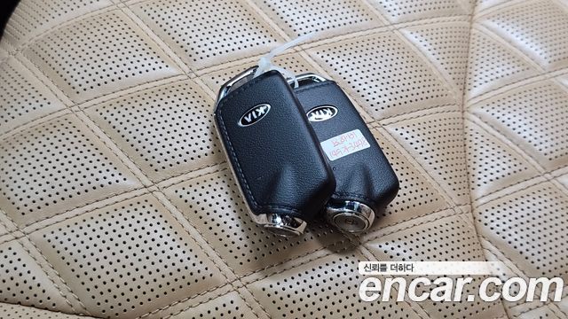 Kia Mohave The Master Diesel 3.0 4WD 5-Seater Masters 2021 — фото 33