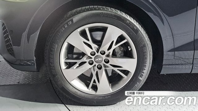 Genesis GV70 2.5T Gasoline 2WD 2021 — фото 5
