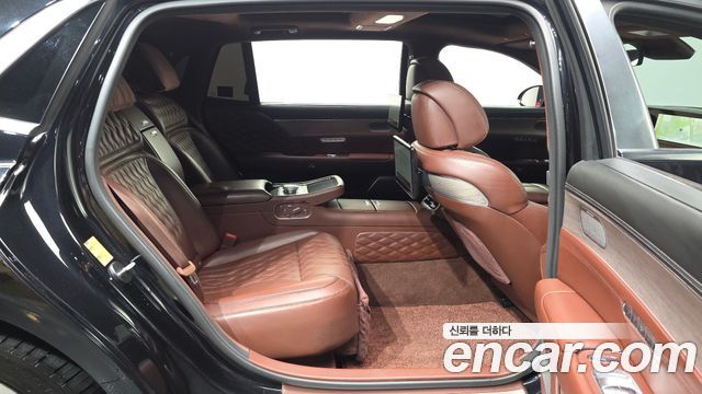 Genesis G90 (RS4) Gasoline 3.5 Turbo e-S/C AWD LWB 2022 — фото 12