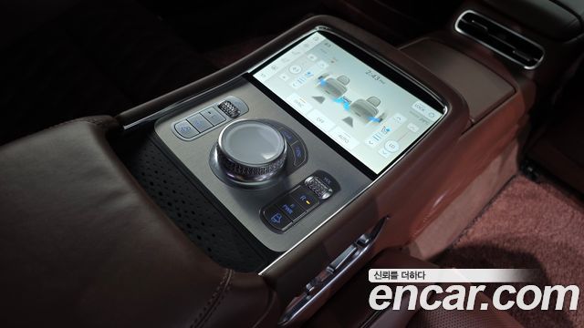 Genesis G90 (RS4) Gasoline 3.5 Turbo e-S/C AWD LWB 2022 — фото 18