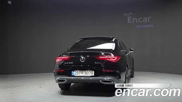 Mercedes-Benz CLA-Class (C118) CLA250 4MATIC 2021 — фото 4
