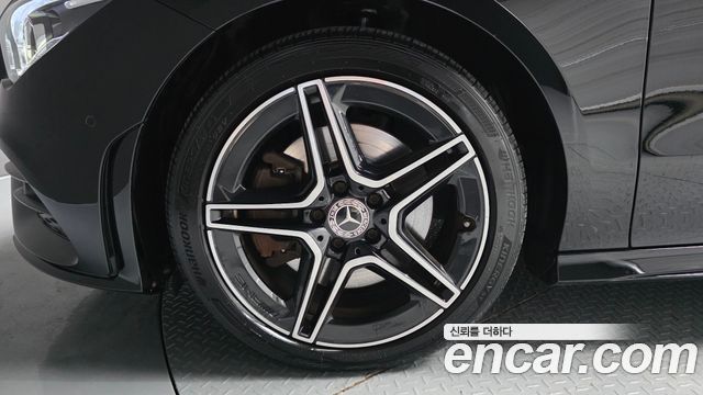 Mercedes-Benz CLA-Class (C118) CLA250 4MATIC 2021 — фото 5