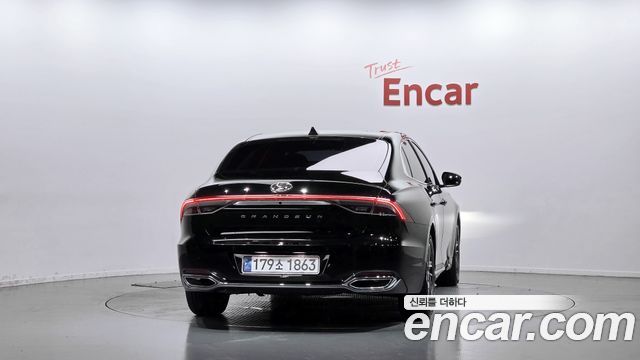 Hyundai Grandeur (IG) 3.0 LPi Rent Car Modern 2022 — фото 4