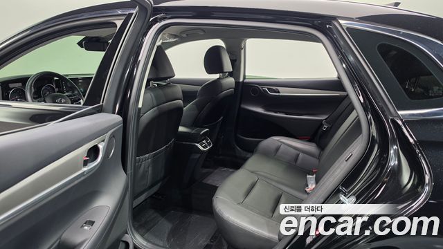 Hyundai Grandeur (IG) 3.0 LPi Rent Car Modern 2022 — фото 11