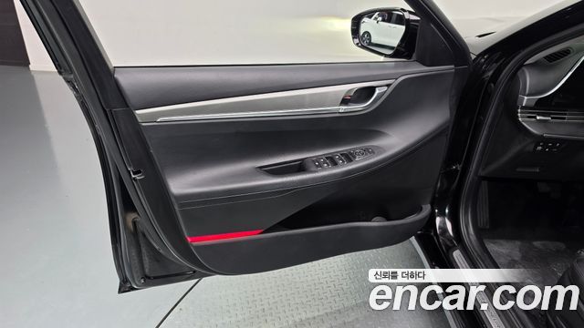 Hyundai Grandeur (IG) 3.0 LPi Rent Car Modern 2022 — фото 24