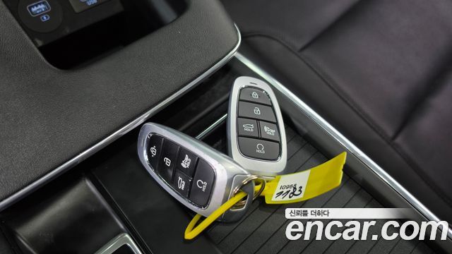 Hyundai Grandeur (IG) 3.0 LPi Rent Car Modern 2022 — фото 31