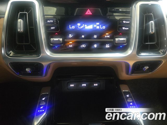 Kia Sorento (IV) Diesel 2.2 2WD Noblesse 2021 — фото 10