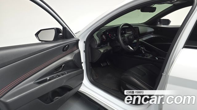 Hyundai Avante (CN7) 1.6 Modern N Line 2024 — фото 10
