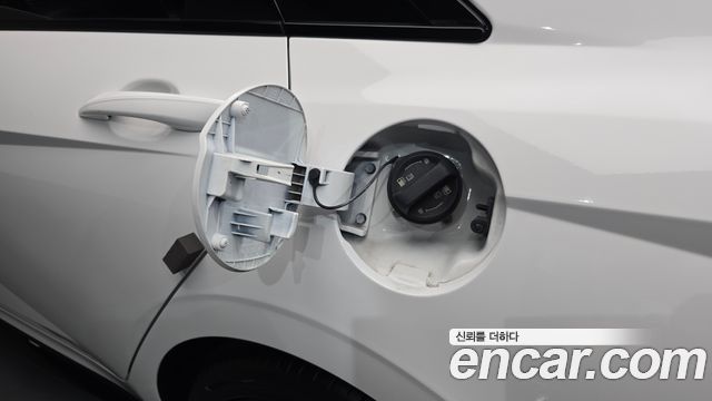 Hyundai Avante (CN7) 1.6 Modern N Line 2024 — фото 32