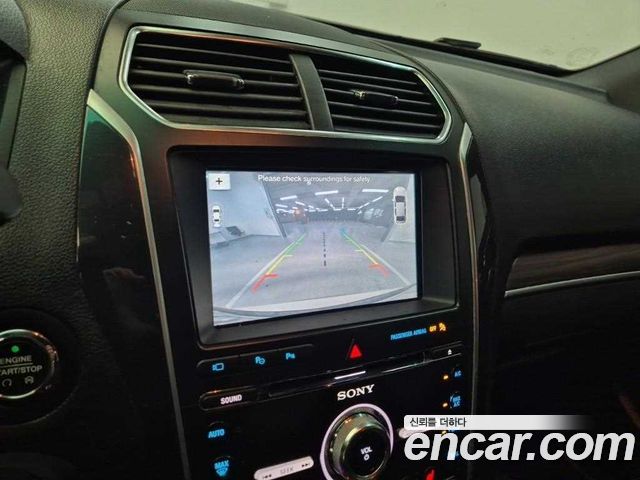 Ford Explorer 2.3 Limited 4WD 5th 2017 — фото 17