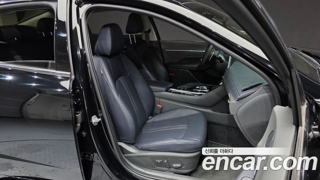 Hyundai Sonata (DN8) 2.0 Premium Plus 2022 — фото 26