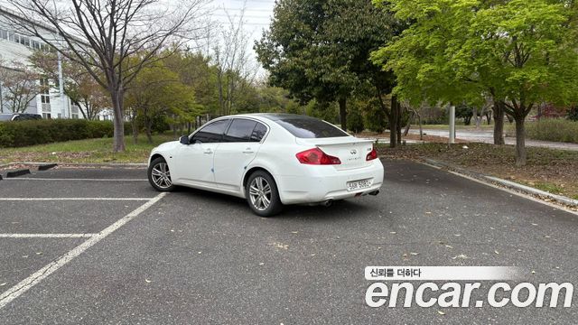 Infiniti G25 Sedan Premium V36 2012 — фото 5