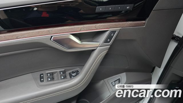 Volkswagen Touareg (III) 3.0 TDI Prestige 2020 — фото 27