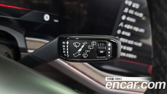 Volkswagen Touareg (III) 3.0 TDI Prestige 2020 — фото 29