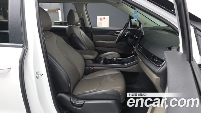 Kia Carnival (IV) Diesel 9-Seater Prestige 2025 — фото 11