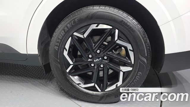 Kia Carnival (IV) Diesel 9-Seater Prestige 2025 — фото 21