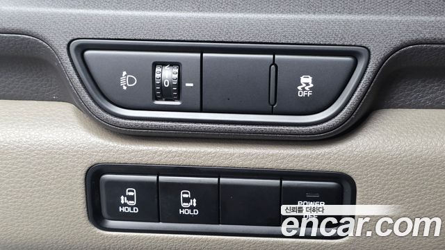 Kia Carnival (IV) Diesel 9-Seater Prestige 2025 — фото 30