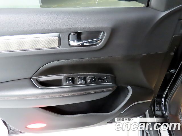Renault Korea QM6 2.0 GDe PREMIERE 2WD 2020 — фото 18