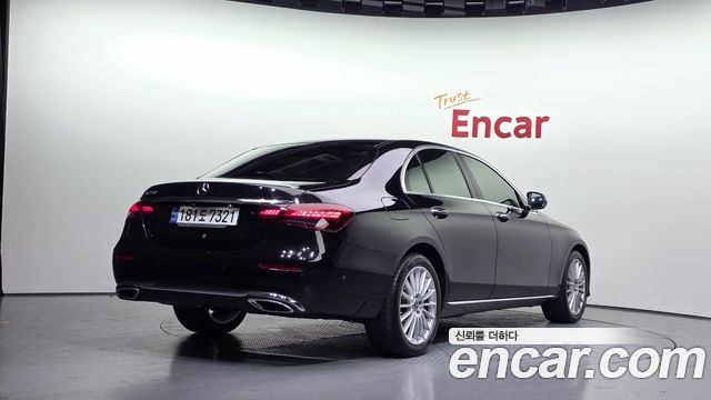 Mercedes-Benz E-Class (W213) E250 Exclusive 2021 — фото 2