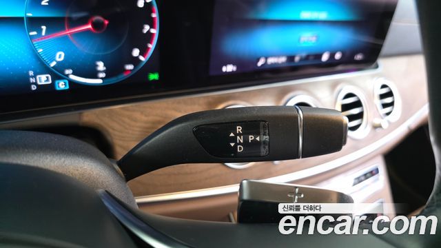 Mercedes-Benz E-Class (W213) E250 Exclusive 2021 — фото 9