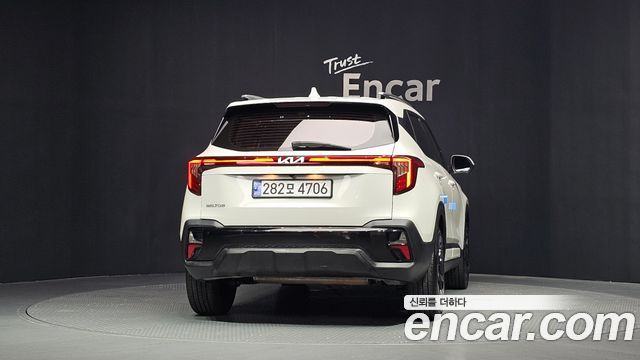 Kia Seltos Gasoline 2.0 2WD Signature 2023 — фото 4