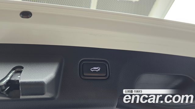 Kia Seltos Gasoline 2.0 2WD Signature 2023 — фото 32