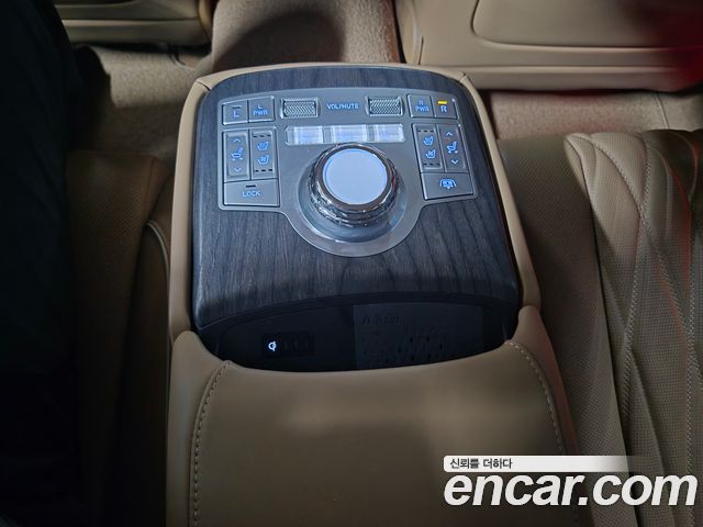 Genesis G80 (RG3) Gasoline 2.5 Turbo AWD 2025 — фото 22