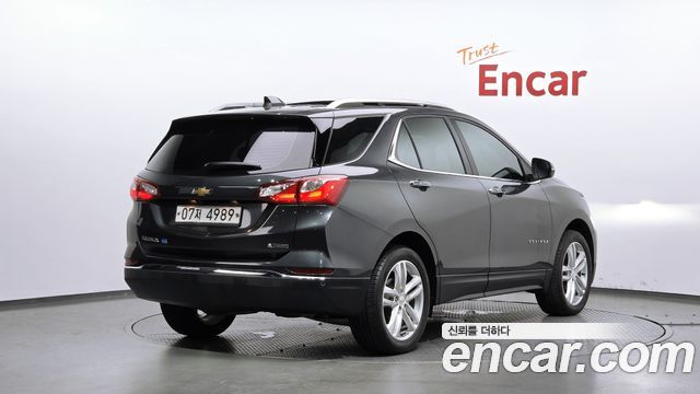 Chevrolet Equinox 2WD Premier Exclusive 2018 — фото 2