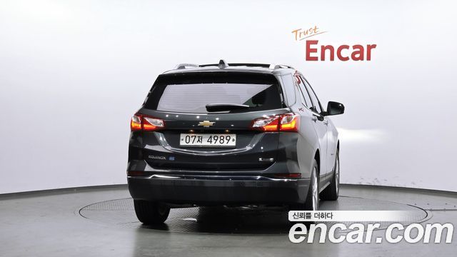 Chevrolet Equinox 2WD Premier Exclusive 2018 — фото 4