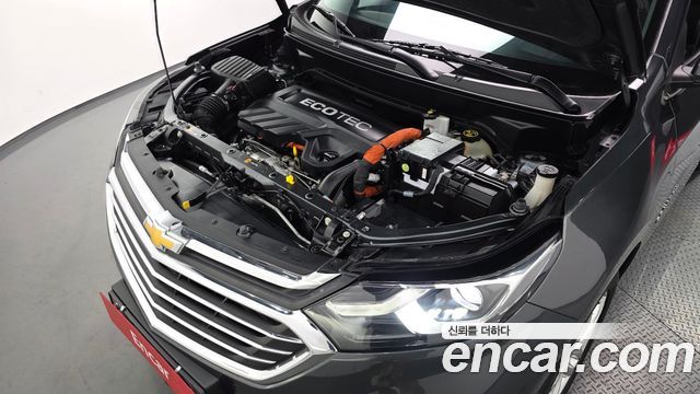 Chevrolet Equinox 2WD Premier Exclusive 2018 — фото 6