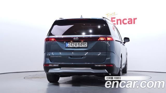 Kia Carnival (IV) Diesel 9-Seater Signature 2021 — фото 4