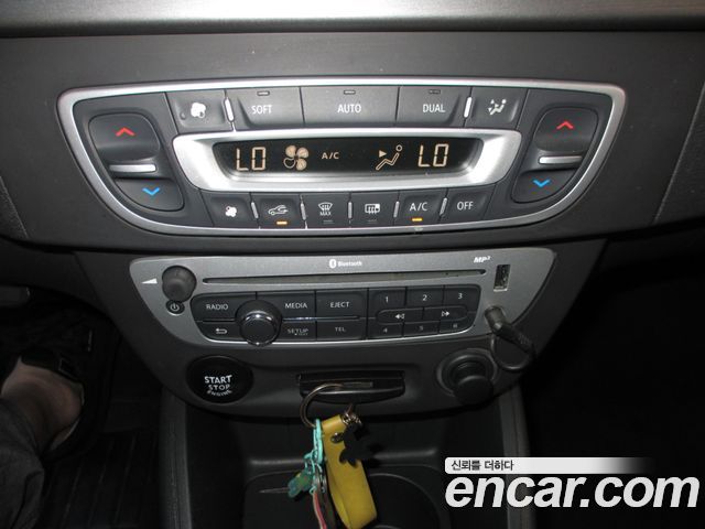Renault Korea SM3 Neo Diesel LE 2018 — фото 21