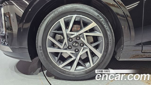 Hyundai Grandeur (GN7) 3.5 LPG 2WD Premium 2023 — фото 5