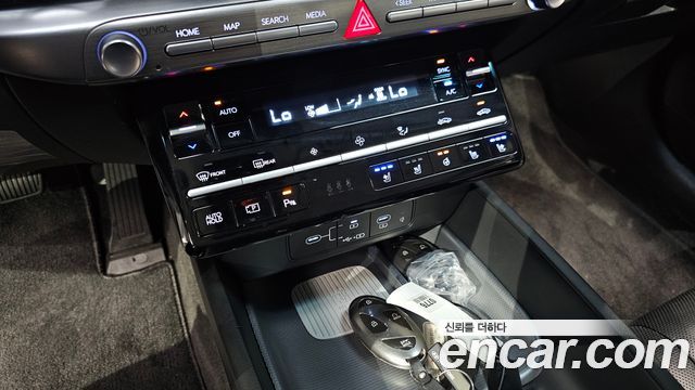 Hyundai Grandeur (GN7) 3.5 LPG 2WD Premium 2023 — фото 15
