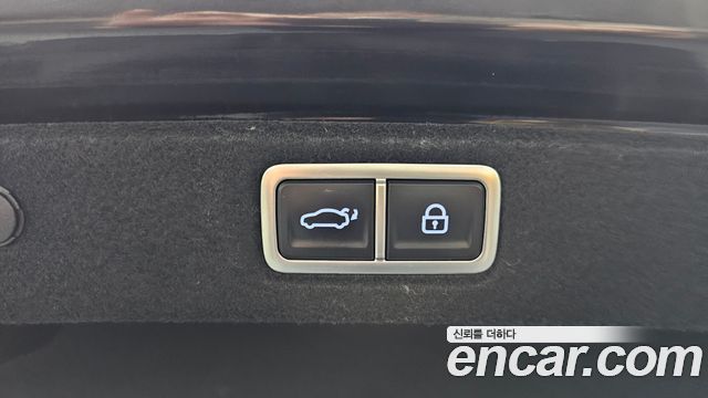 Hyundai Grandeur (GN7) 3.5 LPG 2WD Premium 2023 — фото 27