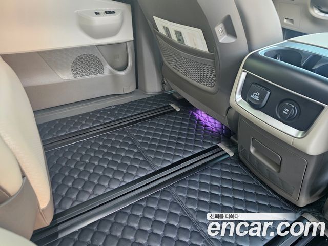 Kia Carnival (IV) Diesel 7-Seater Signature 2024 — фото 21