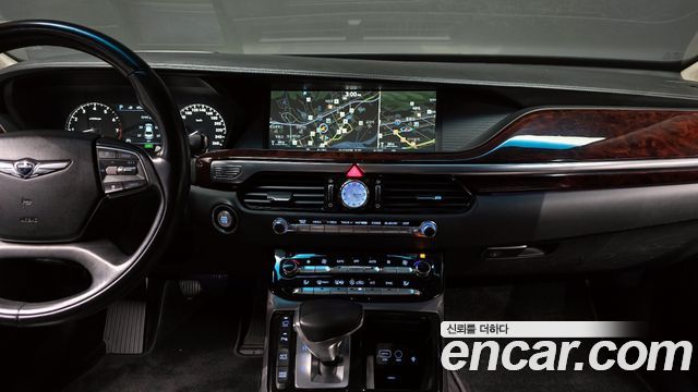 Genesis EQ900 5.0 GDI AWD Limousine Prestige 2017 — фото 17