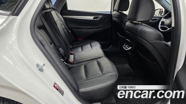 Hyundai Grandeur (IG) 2.5 Premium 2020 — фото 11