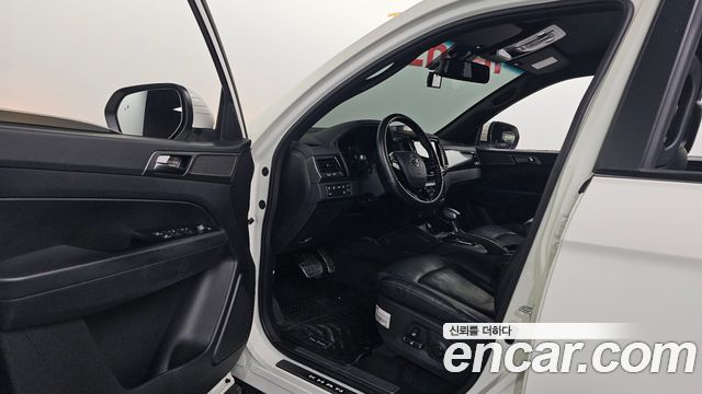 KG Mobility (SsangYong) Rexton Sports Khan Diesel 2.2 4WD Expedition 2022 — фото 10