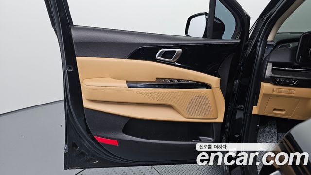 Kia Carnival (IV) Diesel 9-Seater Noblesse 2023 — фото 25