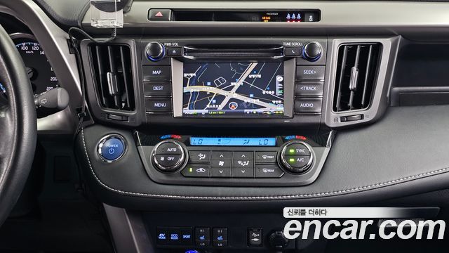 Toyota RAV4 2.5 4WD Hybrid 4th 2017 — фото 14