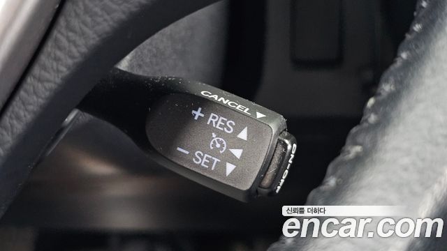Toyota RAV4 2.5 4WD Hybrid 4th 2017 — фото 30
