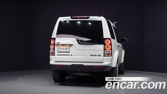 Land Rover Discovery 4 3.0 SDV6 SE 2013 — фото 4