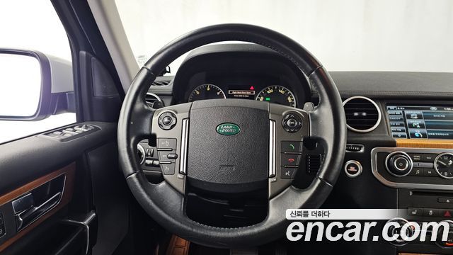 Land Rover Discovery 4 3.0 SDV6 SE 2013 — фото 13