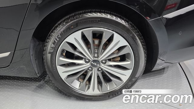 Kia K8 2.5 Gasoline 2WD Signature 2024 — фото 5