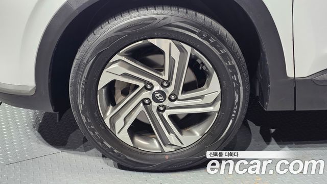 Hyundai Santa Fe Diesel 2.2 2WD Premium Choice 2021 — фото 5