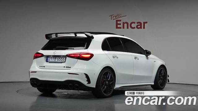 Mercedes-Benz A-Class (W177) AMG A45 S 4MATIC+ Hatchback 2025 — фото 2